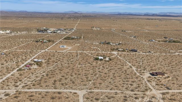 63773 Hollinger, Joshua Tree, CA 92252