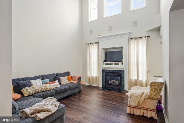 20377 COTTSWOLD TER #73, Sterling, VA 20165