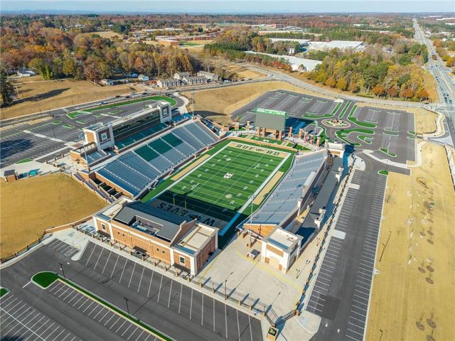 3 Buford Village Walk, Buford, GA 30518