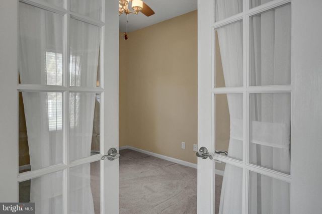 47 COLONIAL CT, Shippensburg, PA 17257