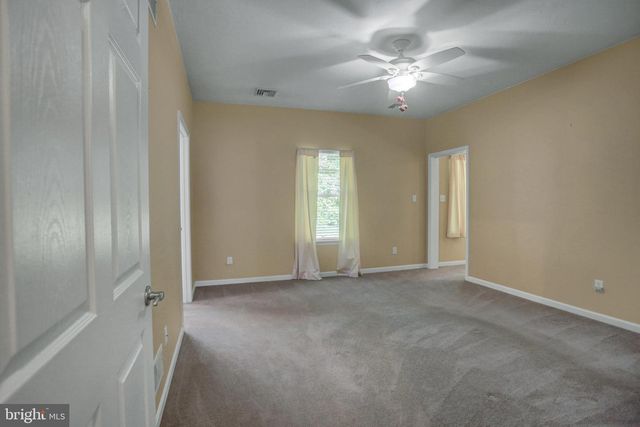 47 COLONIAL CT, Shippensburg, PA 17257