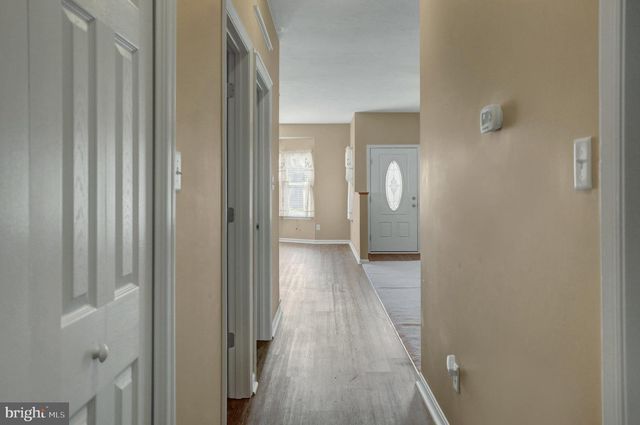 47 COLONIAL CT, Shippensburg, PA 17257