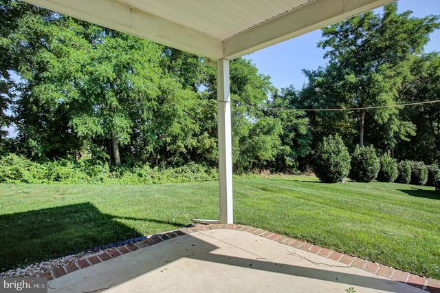 47 COLONIAL CT, Shippensburg, PA 17257