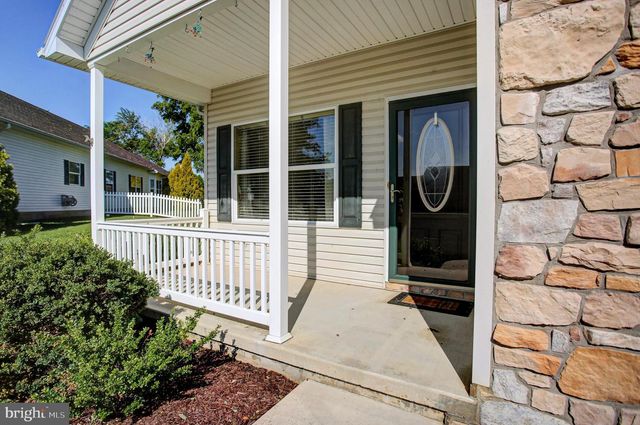 47 COLONIAL CT, Shippensburg, PA 17257