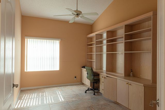 1100 Lytham Court, West Palm Beach, FL 33411