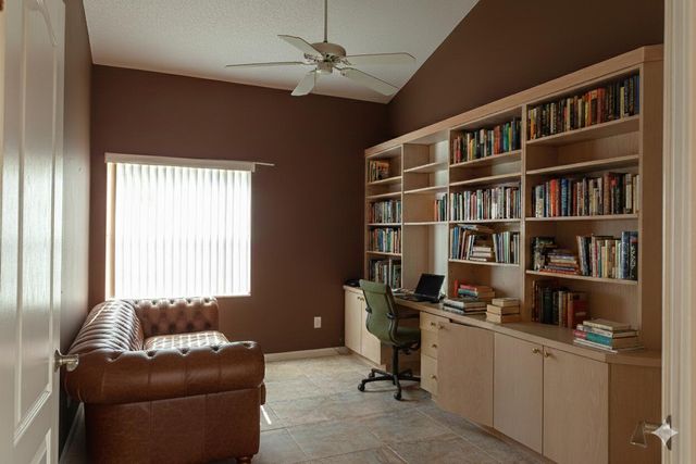 1100 Lytham Court, West Palm Beach, FL 33411