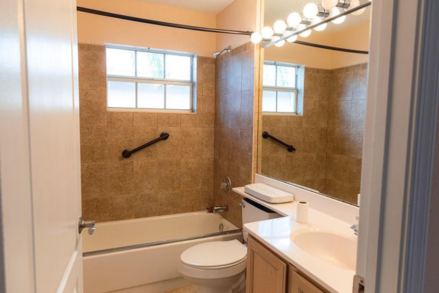 1100 Lytham Court, West Palm Beach, FL 33411