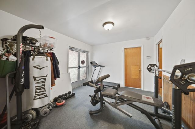 1302 Cooper Street, Jackson City, MI 49202