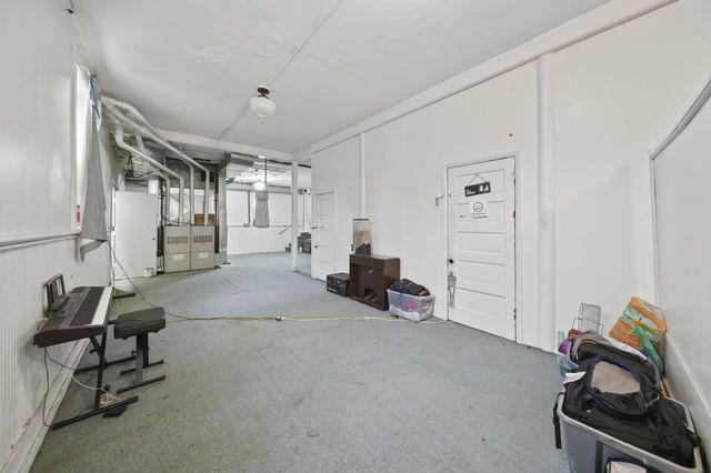 1302 Cooper Street, Jackson City, MI 49202