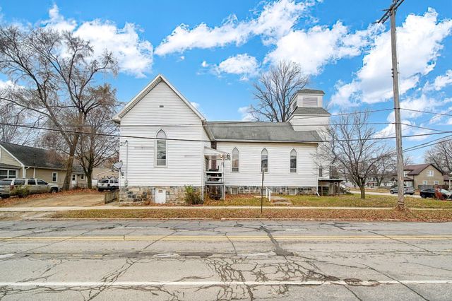 1302 Cooper Street, Jackson City, MI 49202