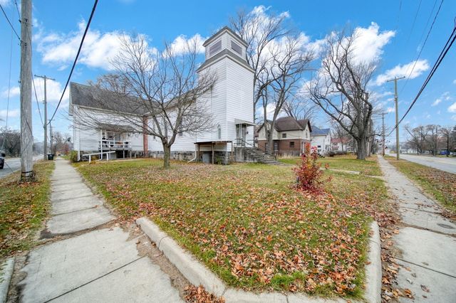 1302 Cooper Street, Jackson City, MI 49202