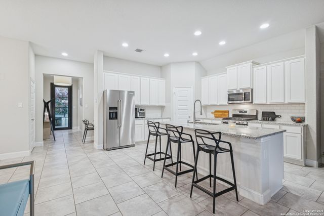 3922 Brazos Bend, San Antonio, TX 78245