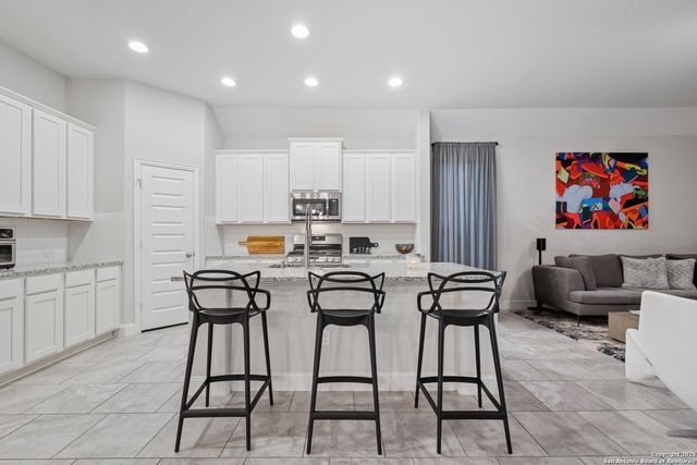 3922 Brazos Bend, San Antonio, TX 78245