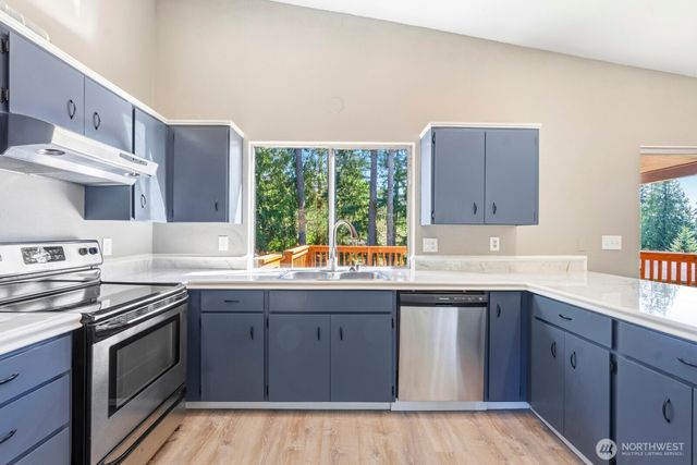 7712 191st Avenue E, Bonney Lake, WA 98391