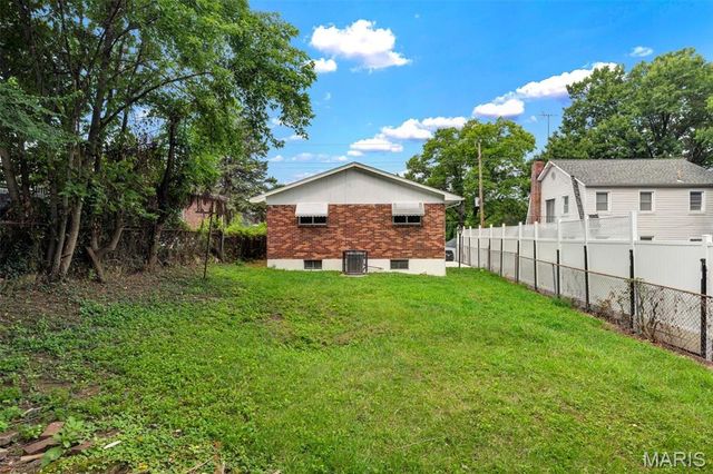 1514 Partridge Avenue, St Louis, MO 63133