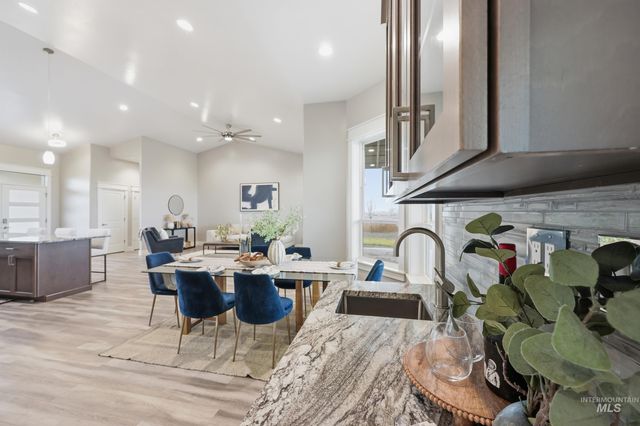 9264 Basin Kid Ct, Middleton, ID 83644