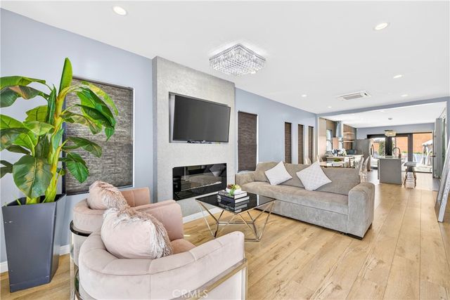 2615 Clyde, Los Angeles, CA 90016