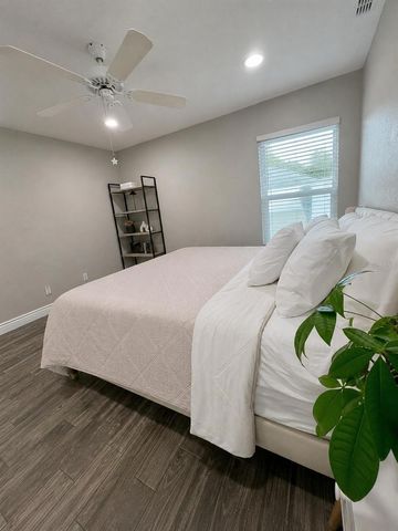 254 LOMA DEL SOL DRIVE, Davenport, FL 33896
