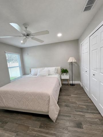 254 LOMA DEL SOL DRIVE, Davenport, FL 33896