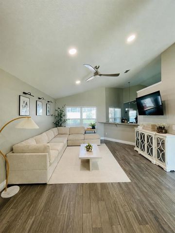 254 LOMA DEL SOL DRIVE, Davenport, FL 33896