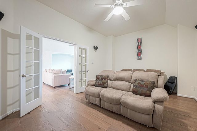 18139 Williams Elm Drive, Cypress, TX 77433