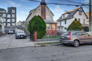 720 E 35th Street, Brooklyn, NY 11210