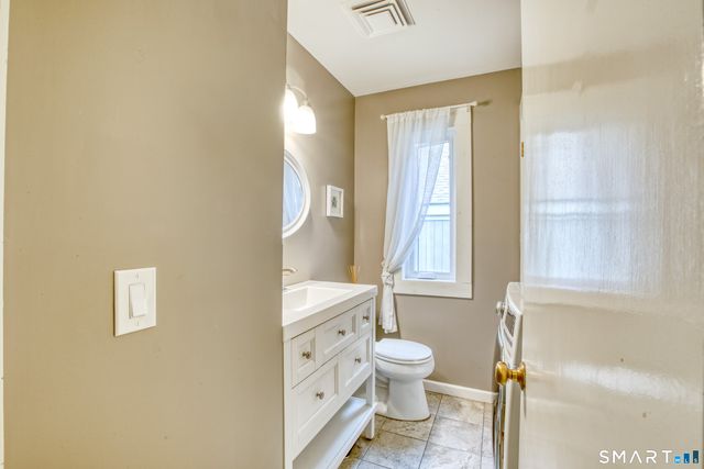 13 Algonquin Lane B, Stratford, CT 06614