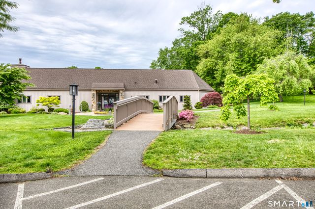 13 Algonquin Lane B, Stratford, CT 06614