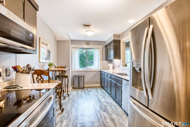13 Algonquin Lane B, Stratford, CT 06614