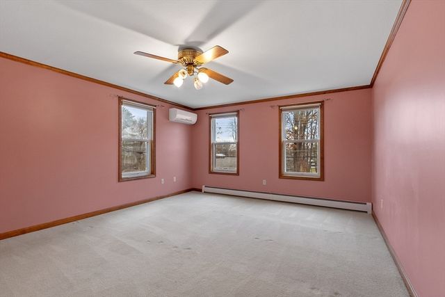 270 Day St, Leominster, MA 01453