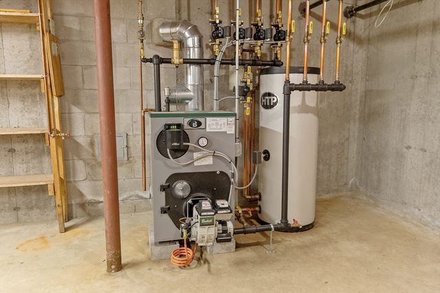 270 Day St, Leominster, MA 01453