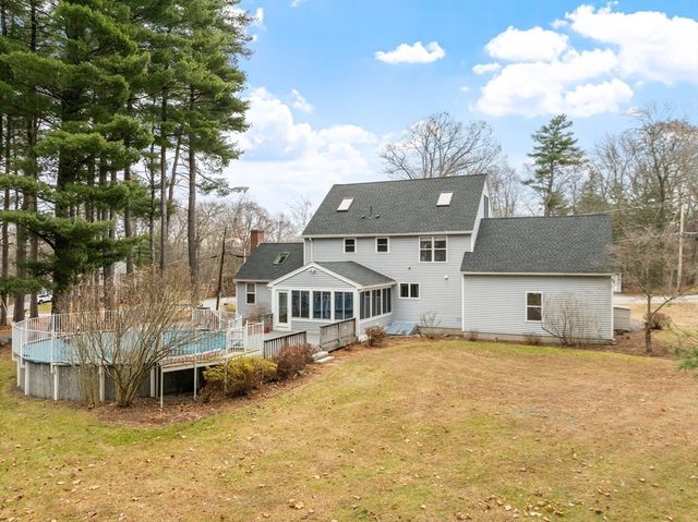 270 Day St, Leominster, MA 01453