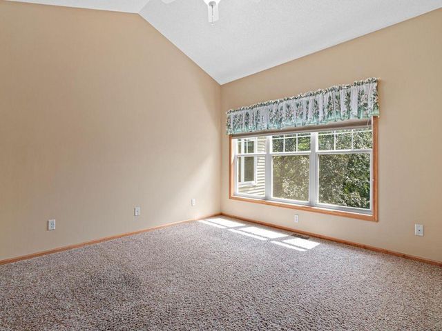 198 Thompson Avenue E, West Saint Paul, MN 55118