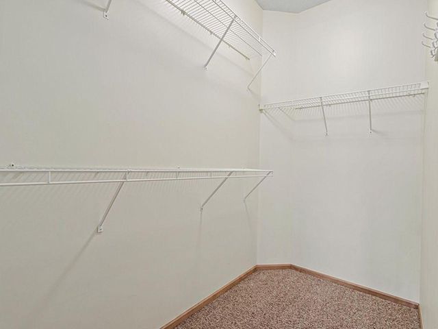 198 Thompson Avenue E, West Saint Paul, MN 55118