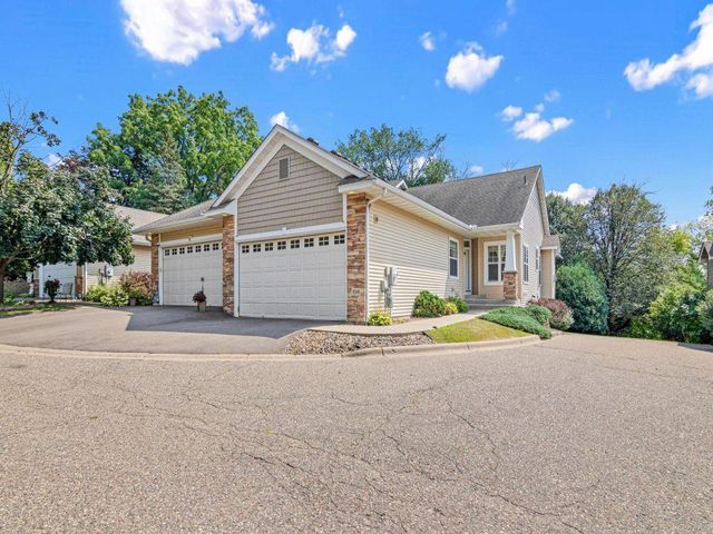 198 Thompson Avenue E, West Saint Paul, MN 55118