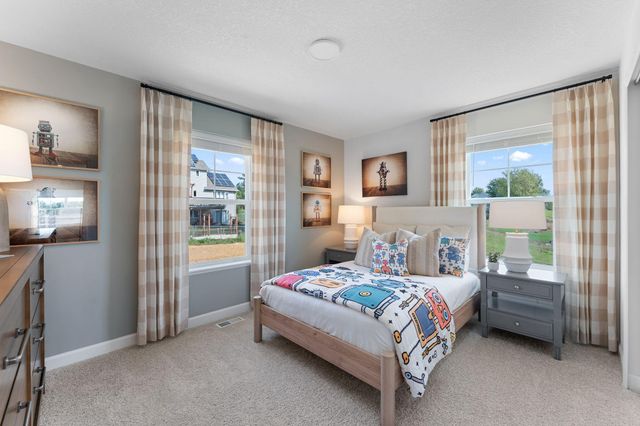 3472 Trails End Circle, Eagan, MN 55123