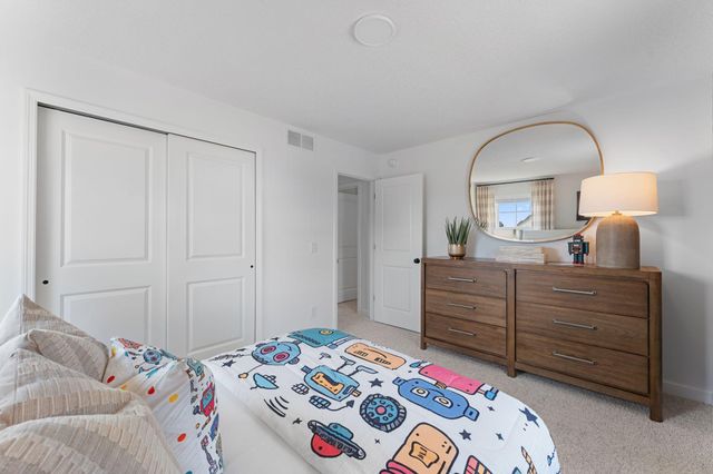 3472 Trails End Circle, Eagan, MN 55123