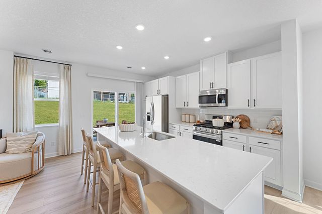 3472 Trails End Circle, Eagan, MN 55123