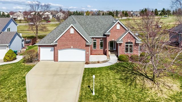3405 NE Briarwood Drive, Ankeny, IA 50021