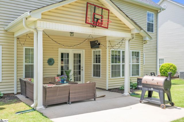 211 Brazos Lane, Simpsonville, SC 29680