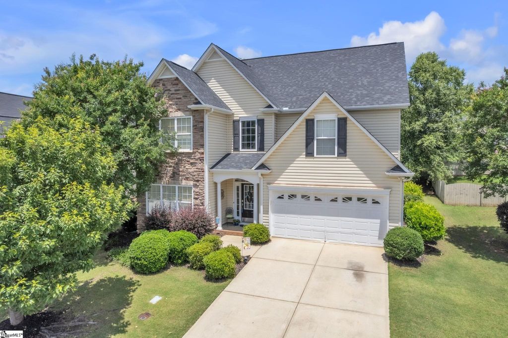 211 Brazos Lane, Simpsonville, SC 29680