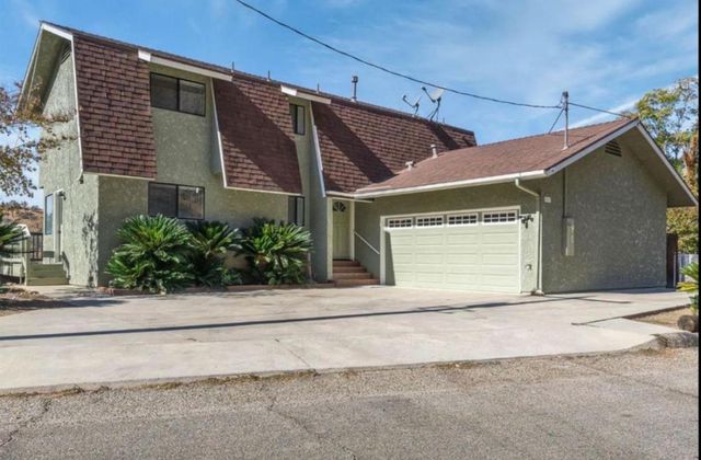 27817 Sky Harbour Road, Friant, CA 93626