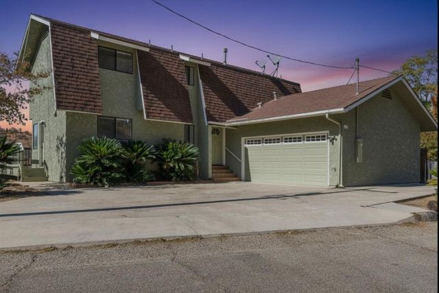 27817 Sky Harbour Road, Friant, CA 93626
