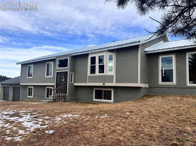 8545 Moss Rock Road, Colorado Springs, CO 80908