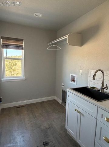 8545 Moss Rock Road, Colorado Springs, CO 80908