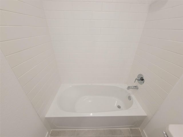 17850 Aile Pierre Pass, Conroe, TX 77302