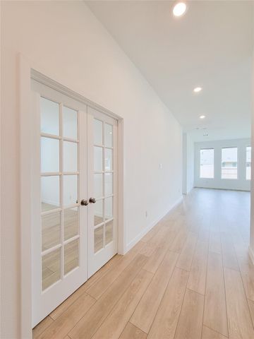 17850 Aile Pierre Pass, Conroe, TX 77302