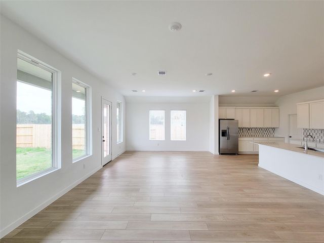 17850 Aile Pierre Pass, Conroe, TX 77302