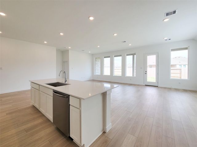 17850 Aile Pierre Pass, Conroe, TX 77302