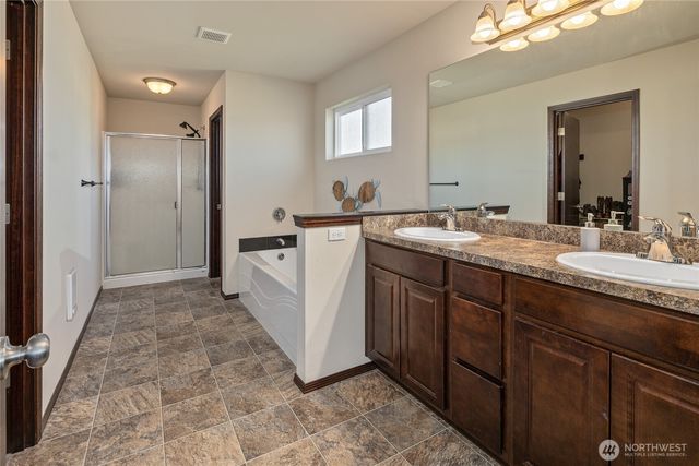 2210 N Creeksedge Way, Ellensburg, WA 98926